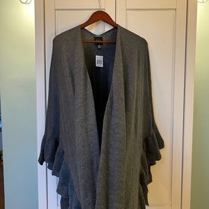 Lovely Gray Wrap/Shawl. One Size. Never Worn.